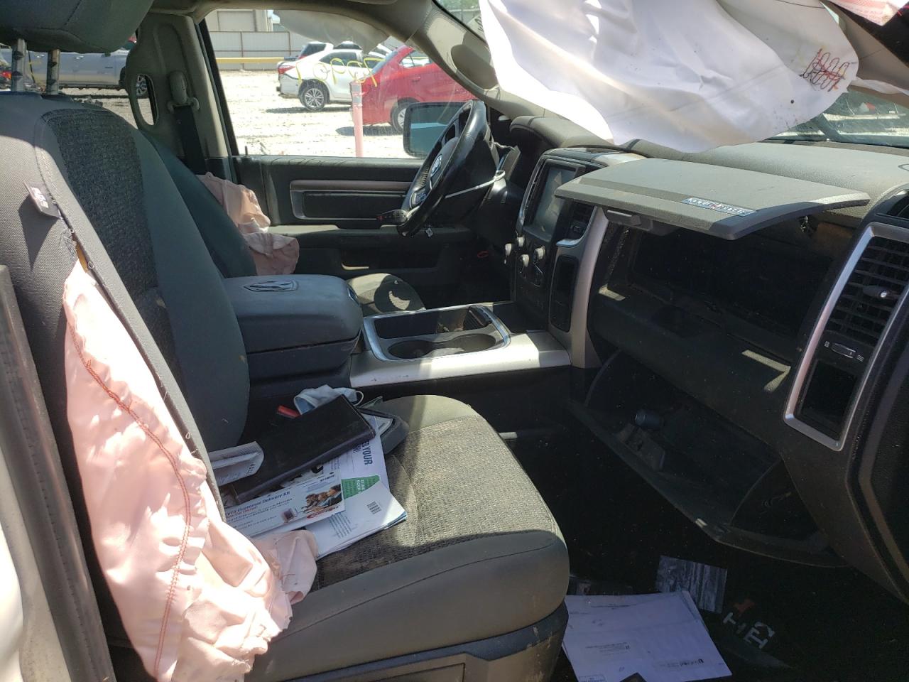 Photo 5 from auction – 2016 RAM 1500 SLT with VIN 1C6RR7LT3GS331236