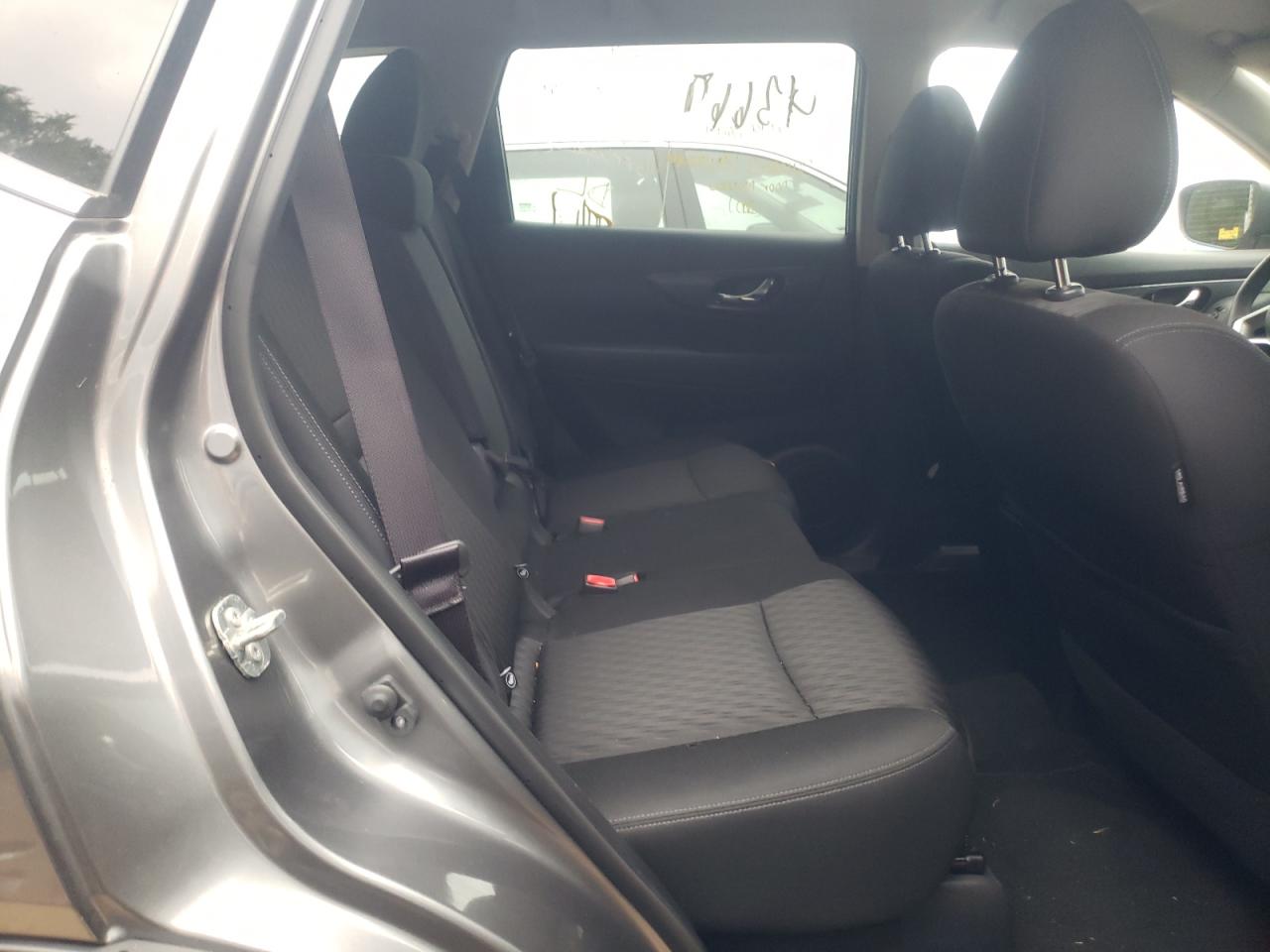Photo 6 from auction – 2020 NISSAN ROGUE S with VIN KNMAT2MT1LP533837