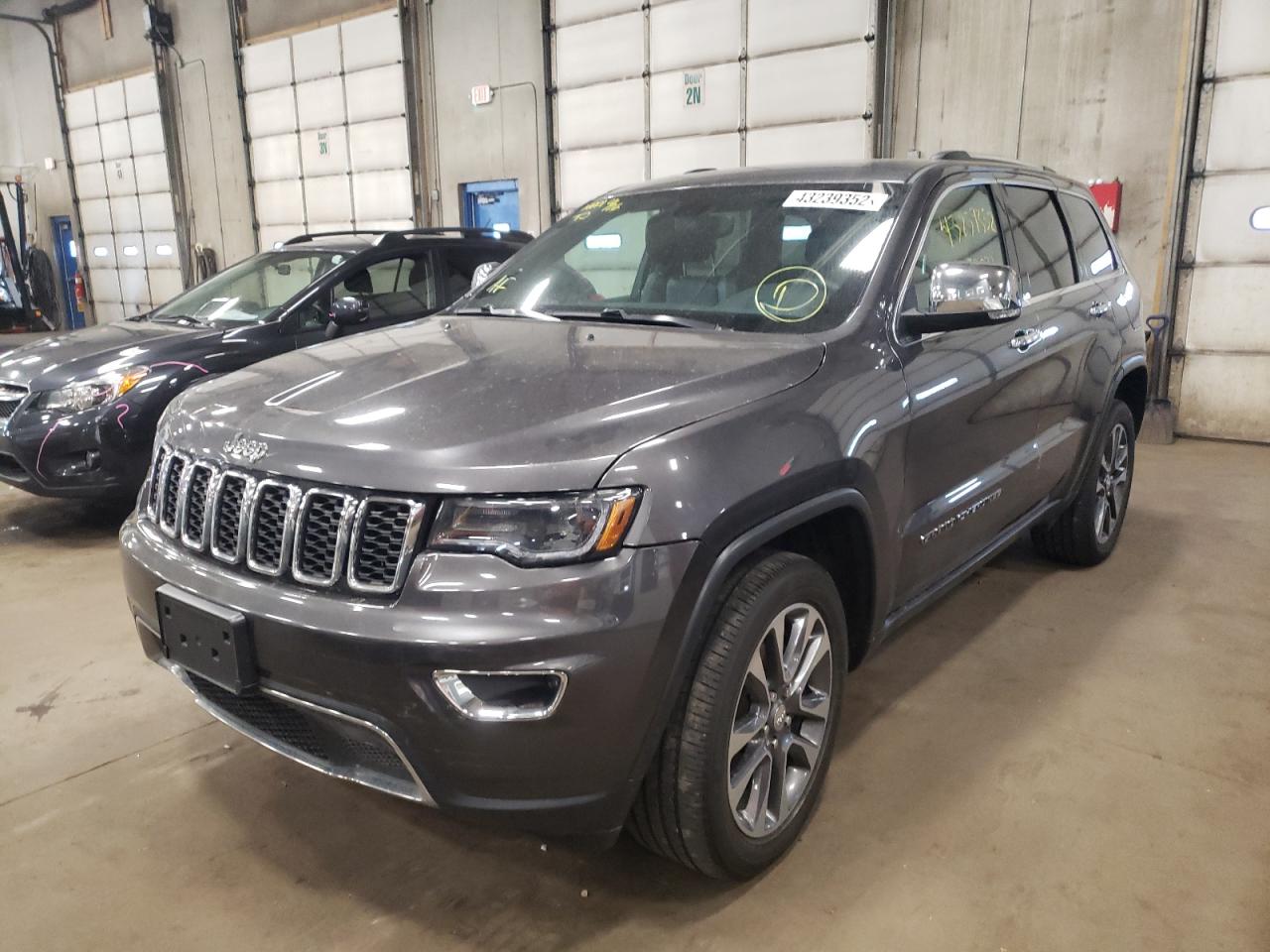 Photo 2 from auction – 2018 JEEP GRAND CHER with VIN 1C4RJFBG3JC417288