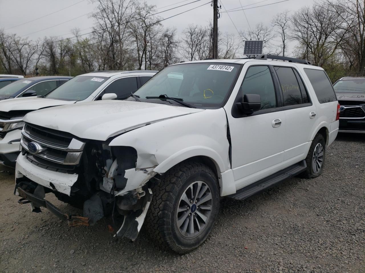 Photo 2 from auction – 2017 FORD EXPEDITION with VIN 1FMJU1JT2HEA15214