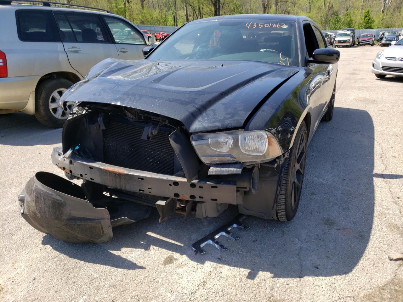 Photo 2 from auction – 2013 DODGE CHARGER SE with VIN 2C3CDXBG2DH537012