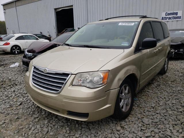Photo 2 from auction – 2010 CHRYSLER TOWN & COU with VIN 2A4RR2D17AR456431