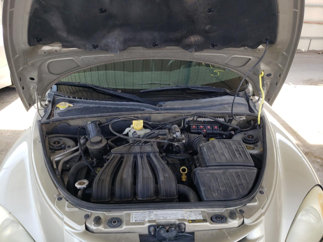 Photo 7 from auction – 2005 CHRYSLER PT CRUISER with VIN 3C4FY48B05T559378
