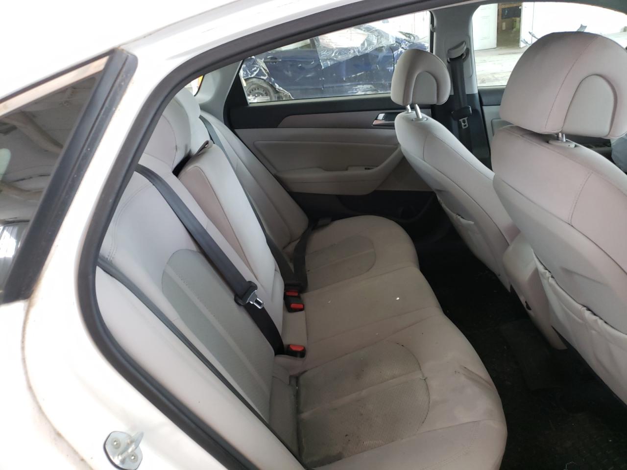 Photo 6 from auction – 2015 HYUNDAI SONATA SE with VIN 5NPE24AF6FH230776