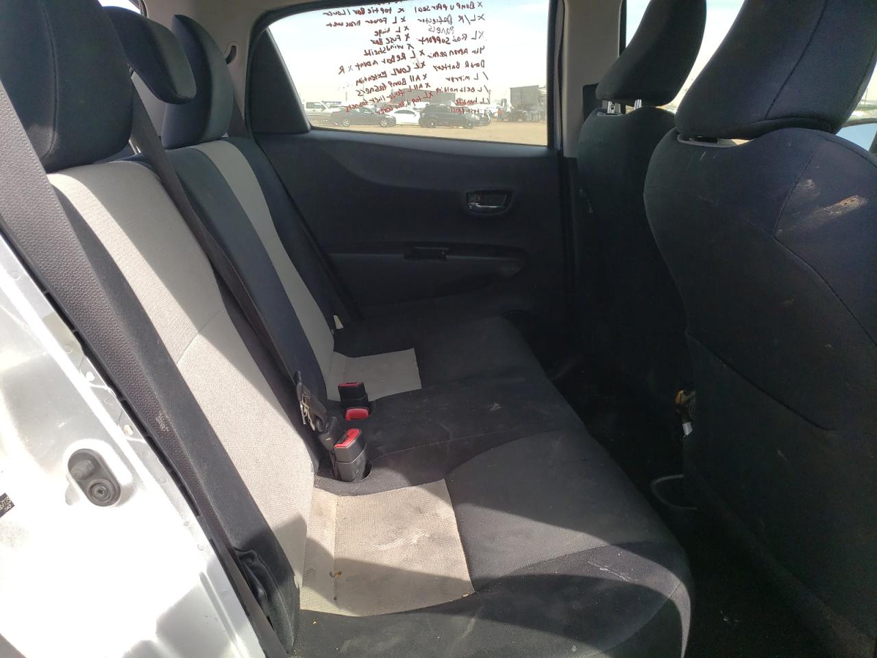 Photo 6 from auction – 2013 TOYOTA YARIS with VIN JTDKTUD37DD567123