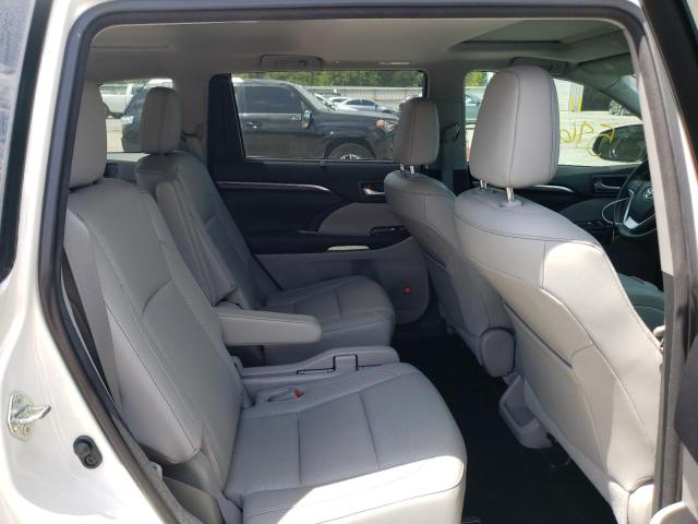 Photo 6 from auction – 2015 TOYOTA HIGHLANDER with VIN 5TDDKRFH0FS095646