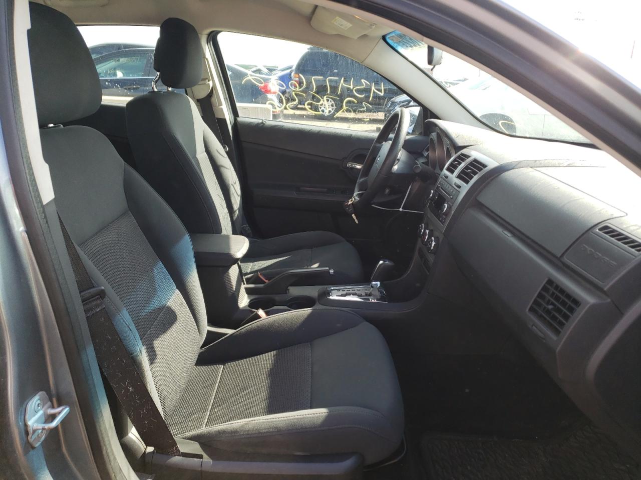 Photo 5 from auction – 2010 DODGE AVENGER SX with VIN 1B3CC4FB7AN185481