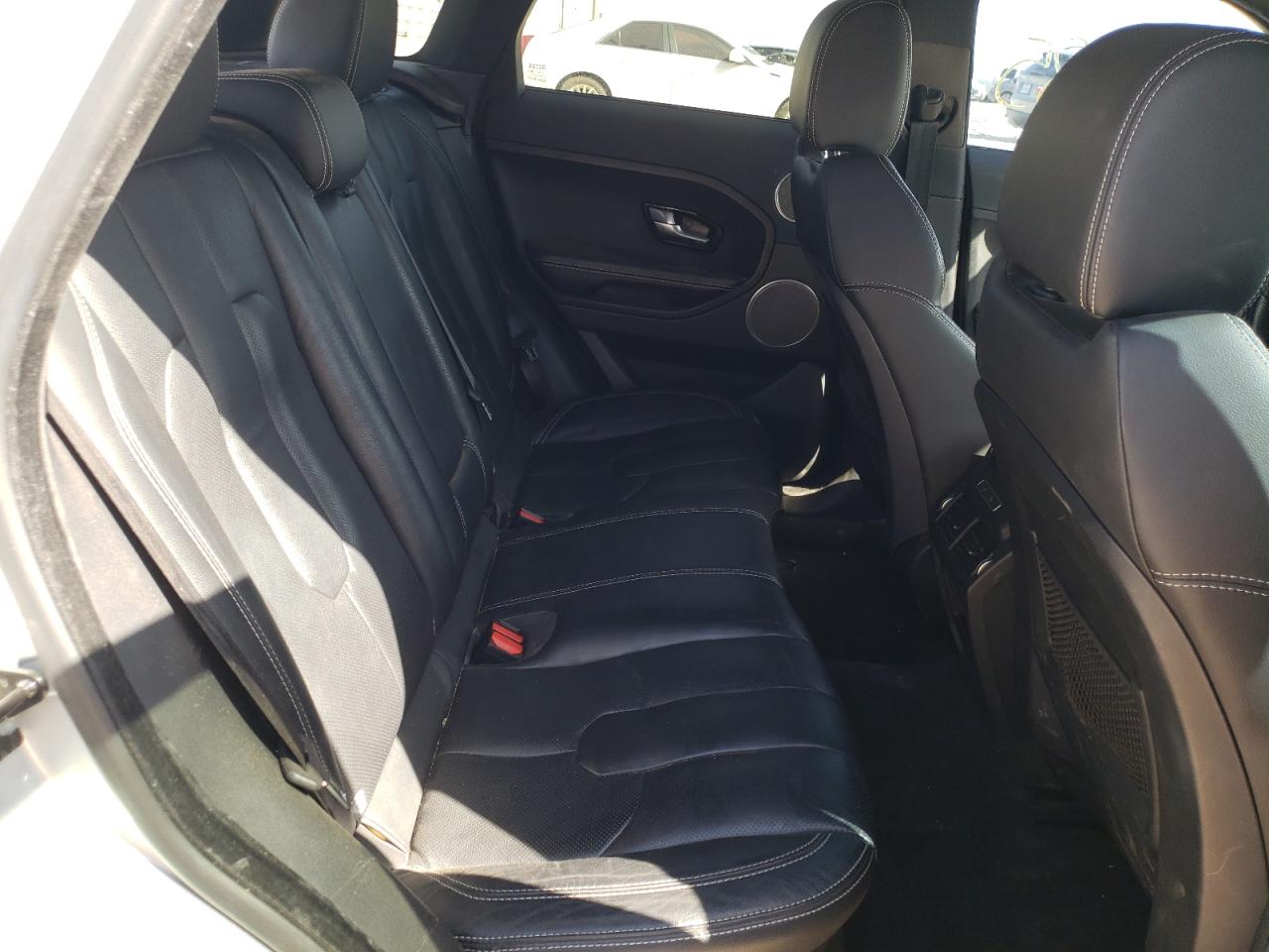 Photo 6 from auction – 2015 LAND ROVER RANGE ROVE with VIN SALVT2BG4FH074818