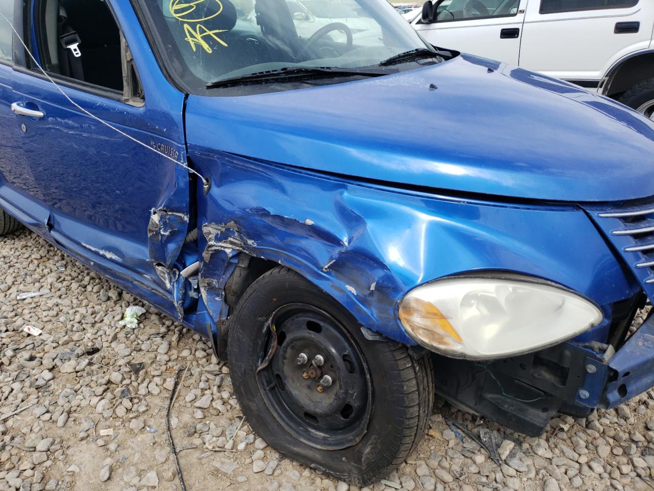 Photo 9 from auction – 2004 CHRYSLER PT CRUISER with VIN 3C4FY48B74T254023