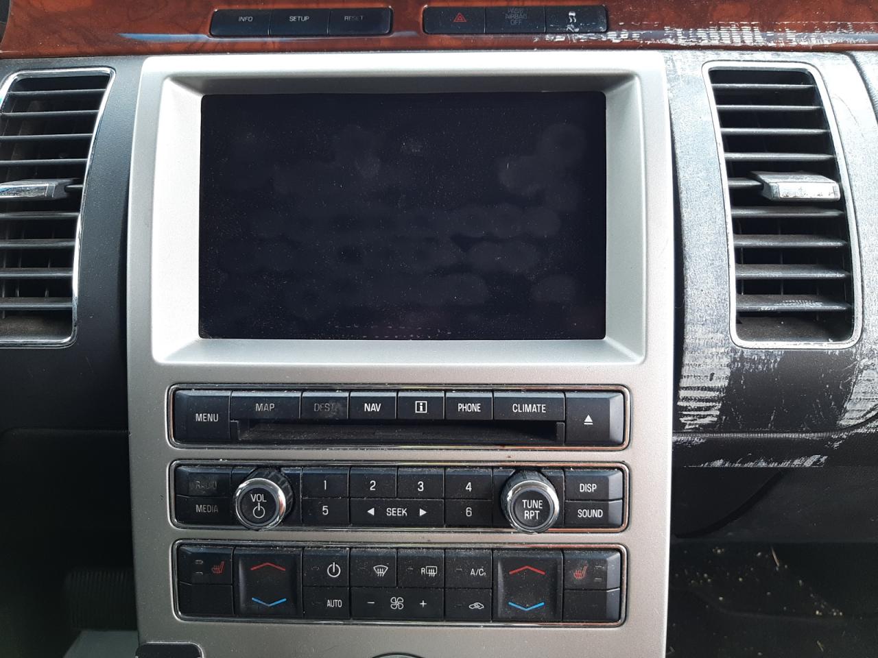 Photo 9 from auction – 2010 FORD FLEX LIMIT with VIN 2FMGK5DC1ABB14479