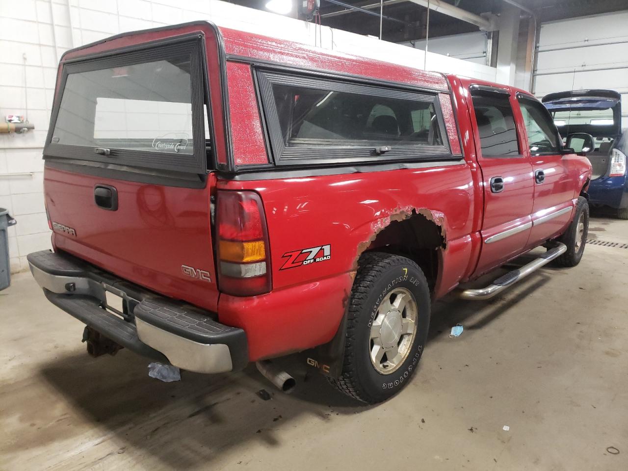 Photo 4 from auction – 2005 GMC NEW SIERRA with VIN 2GTEK13TX51206031