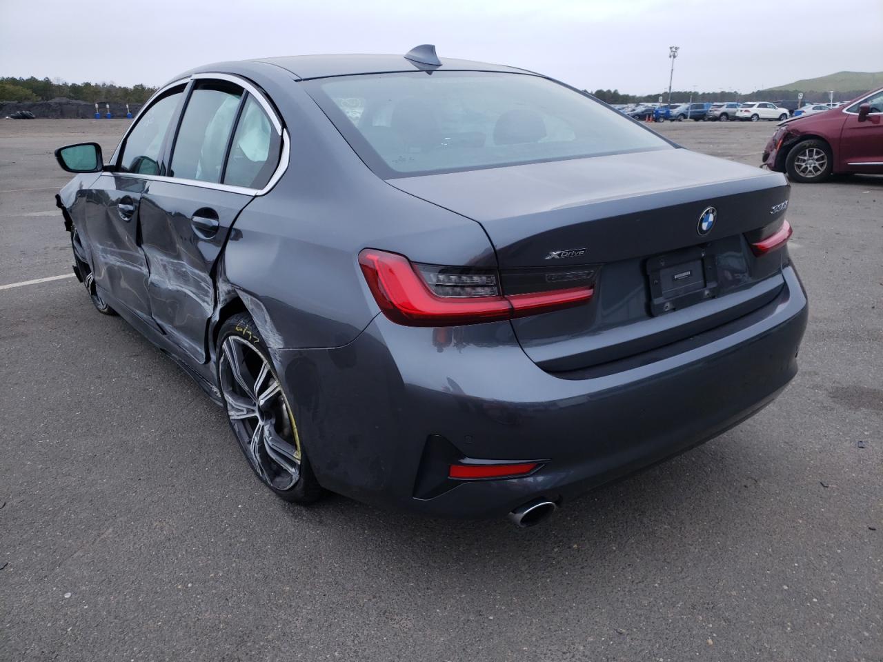 Photo 11 from auction – 2021 BMW 330XI with VIN 3MW5R7J02M8B70744
