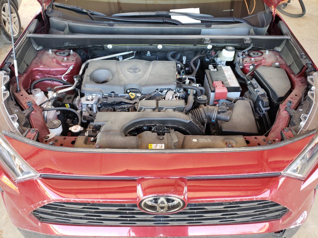 Photo 7 from auction – 2021 TOYOTA RAV4 LE with VIN JTMH1RFV3MD064393