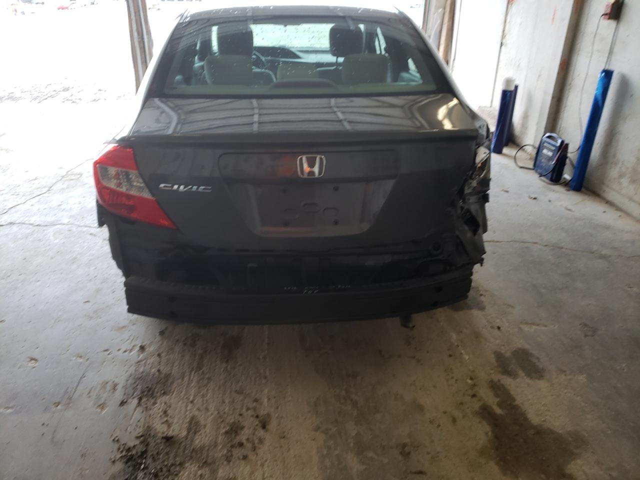 Photo 9 from auction – 2012 HONDA CIVIC LX with VIN 19XFB2F58CE062812