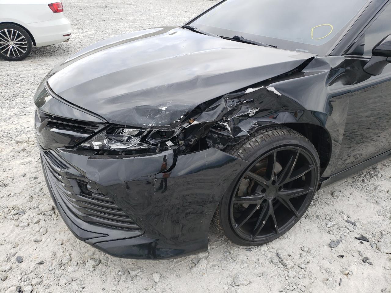 Photo 9 from auction – 2018 TOYOTA CAMRY L with VIN JTNB11HK2J3003155