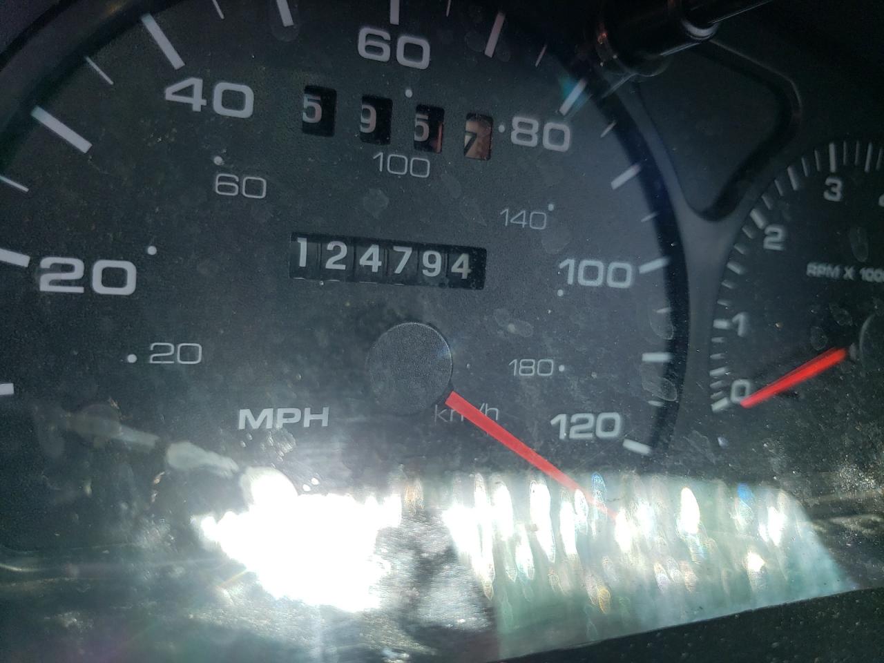 Photo 18 from auction – 2003 FORD TAURUS SES with VIN 1FAFP55S63G131268