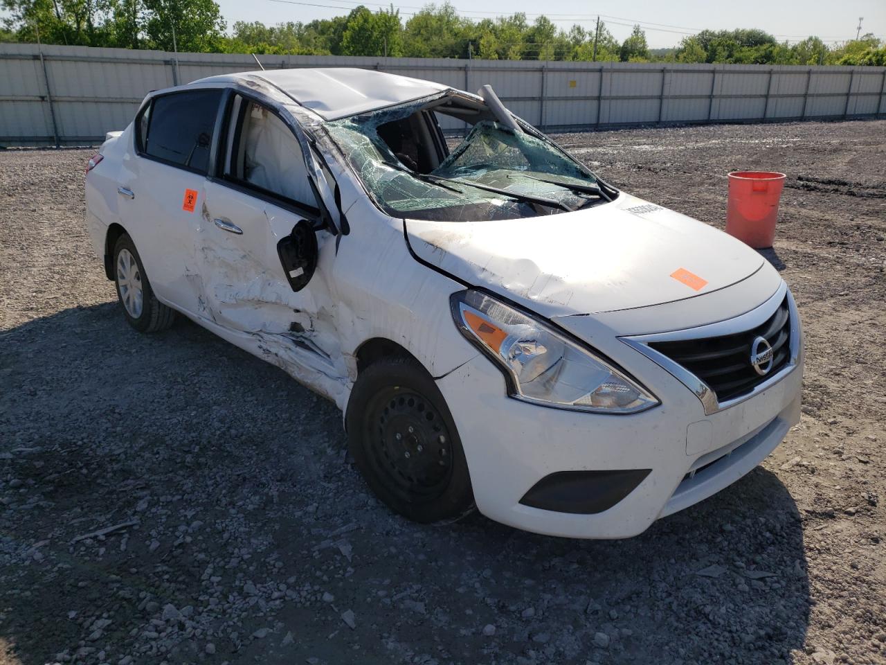 NISSAN VERSA S 2019 with VIN 3N1CN7AP1KL809468 - Photo from auction