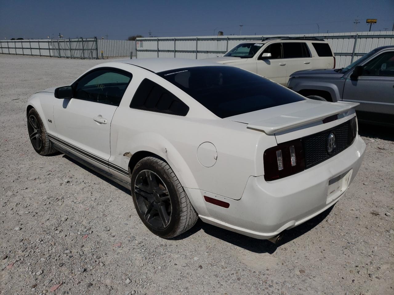 Photo 3 from auction – 2007 FORD MUSTANG with VIN 1ZVFT80N975361202