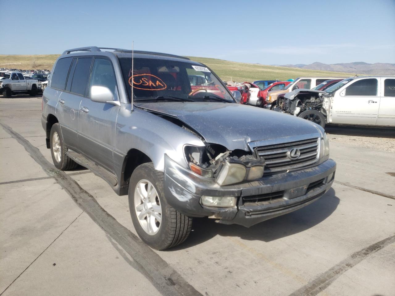 Photo 1 from auction – 2005 LEXUS LX 470 with VIN JTJHT00WX54001328