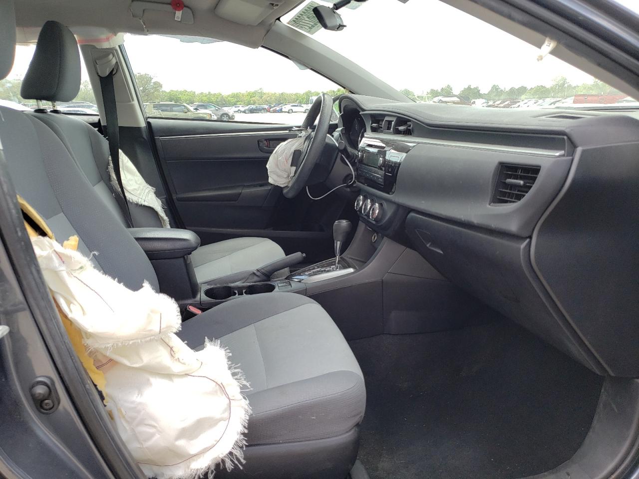 Photo 5 from auction – 2014 TOYOTA COROLLA L with VIN 2T1BURHE5EC184902