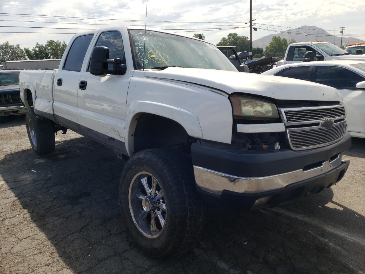 CHEVROLET SILVERADO 2006 with VIN 1GCHC23U46F111127 - Photo from auction