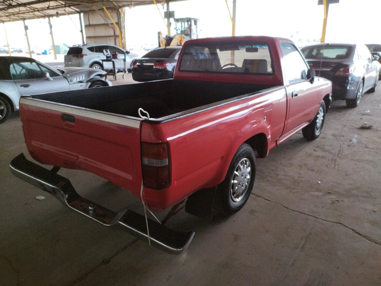 Photo 4 from auction – 1992 TOYOTA PICKUP 1/2 with VIN 4TARN81A3NZ005979