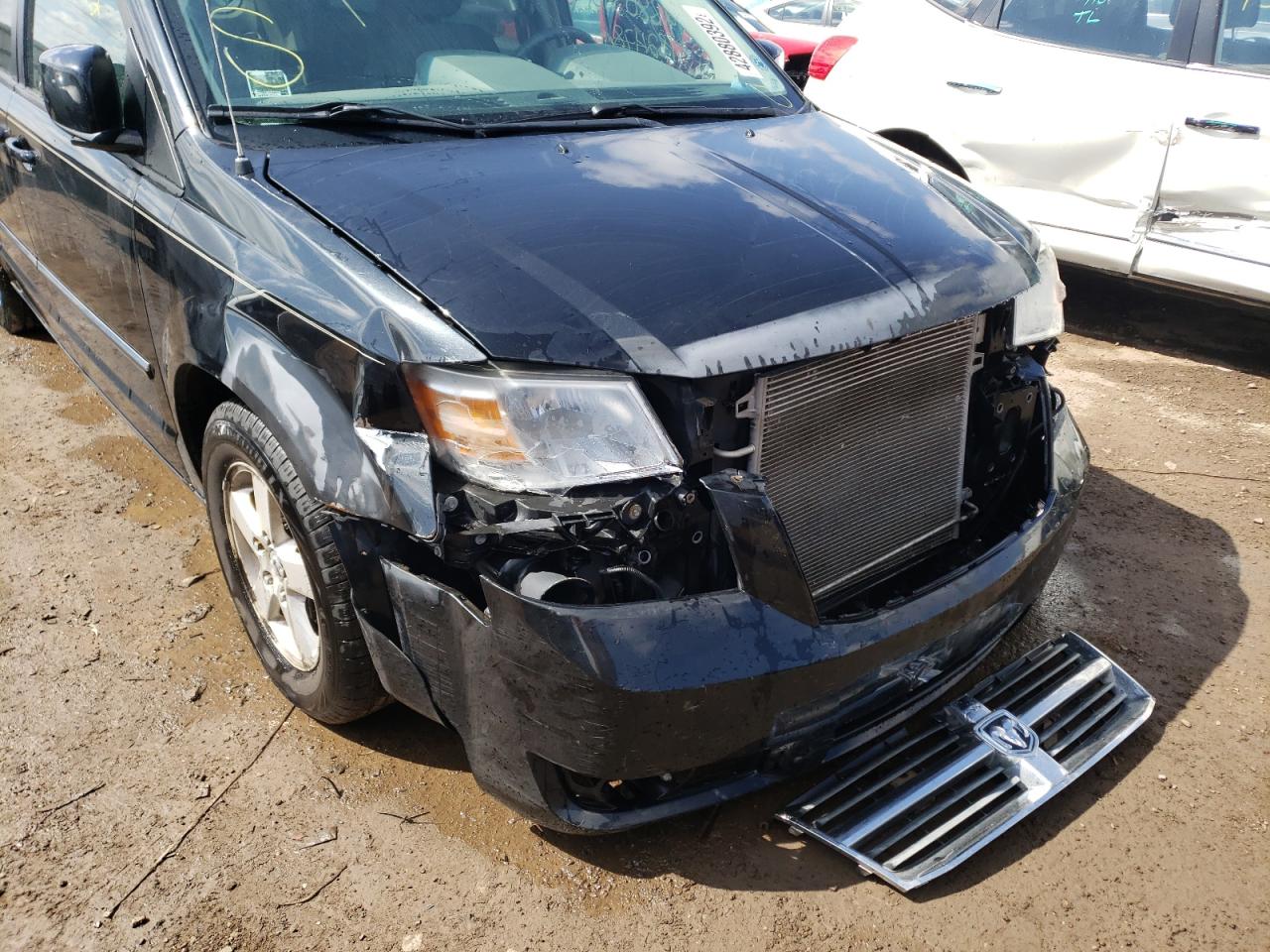 Photo 9 from auction – 2008 DODGE GRAND CARA with VIN 2D8HN54P98R747432