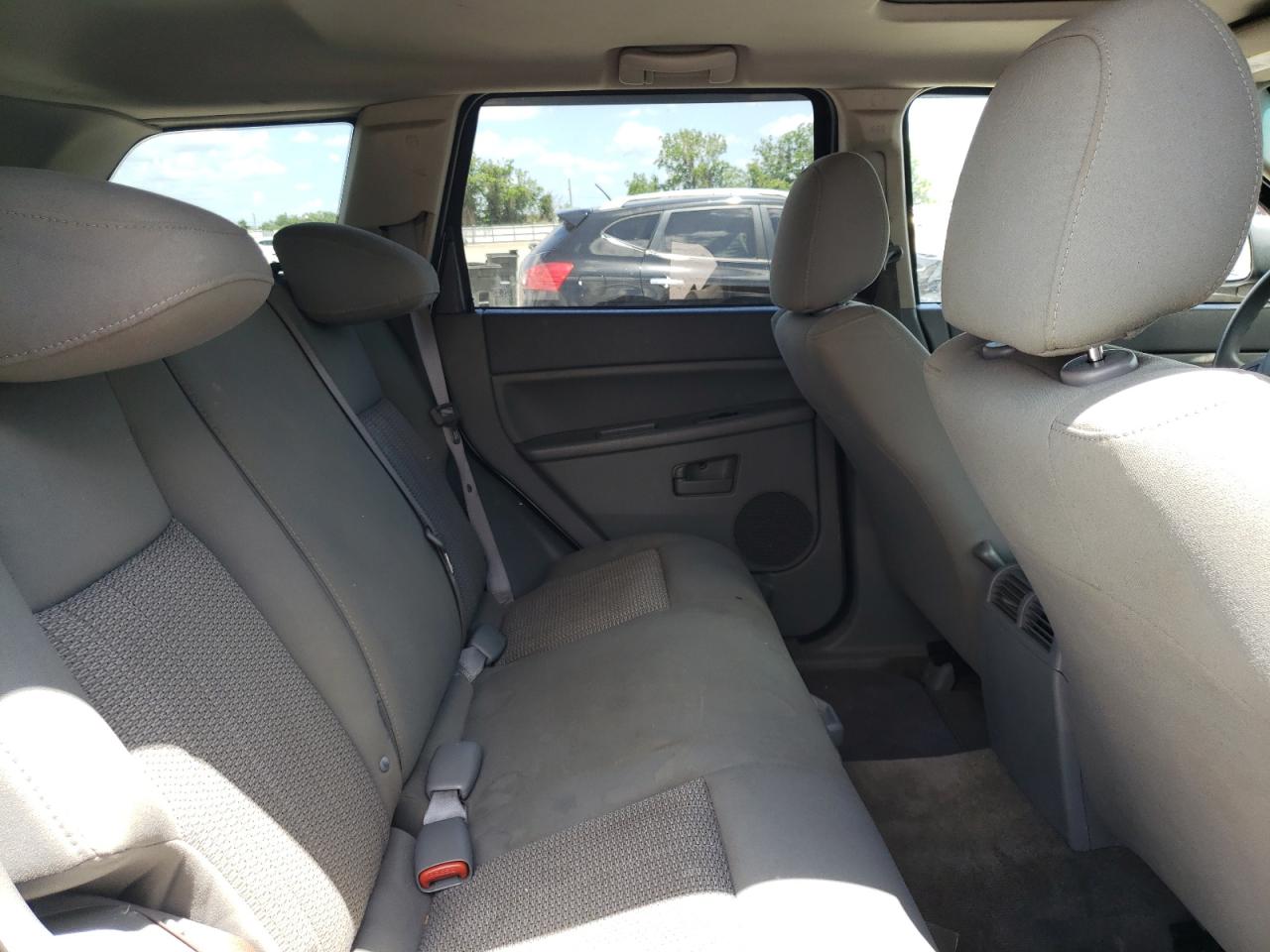 Photo 6 from auction – 2007 JEEP GRAND CHER with VIN 1J8GS48K47C632703