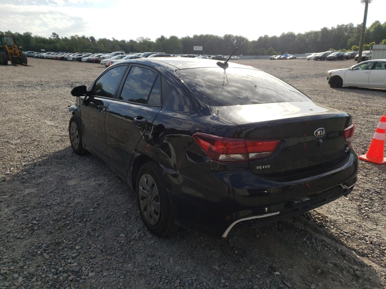 Photo 3 from auction – 2019 KIA RIO S with VIN 3KPA24AB5KE209346