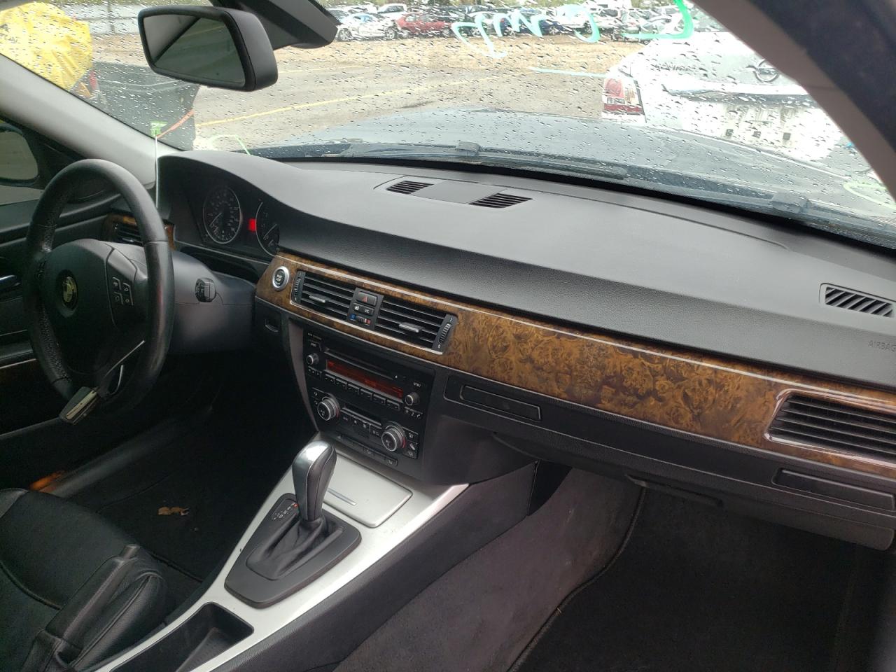 Photo 9 from auction – 2008 BMW 335 XI with VIN WBAVD53598A010141
