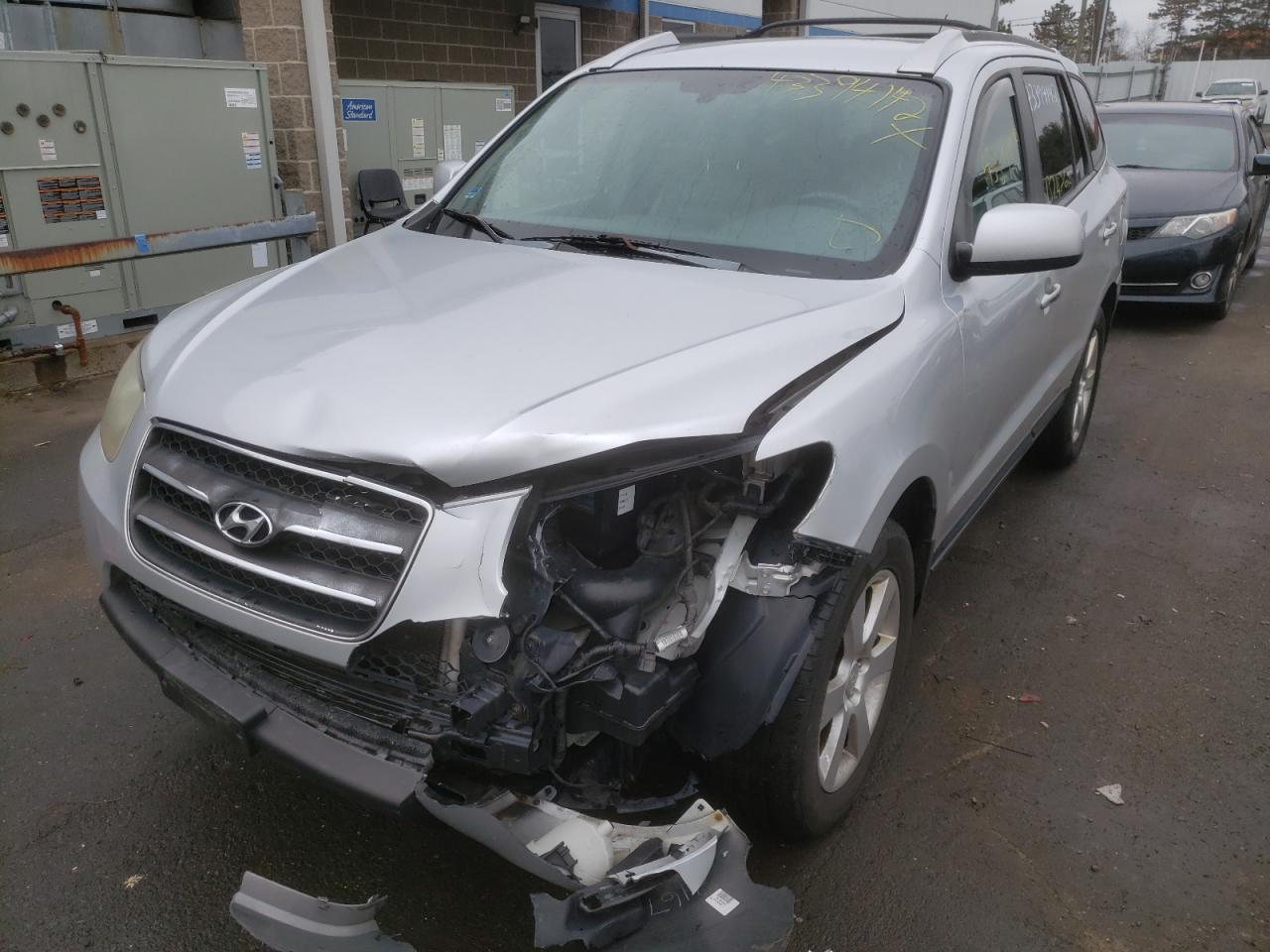 Photo 2 from auction – 2007 HYUNDAI SANTA FE S with VIN 5NMSH73E47H076994