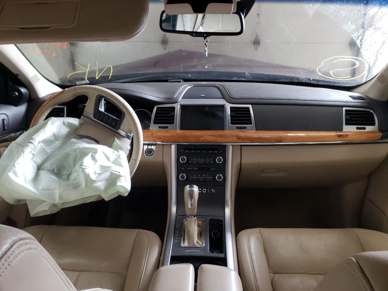 Photo 9 from auction – 2011 LINCOLN MKS with VIN 1LNHL9ER2BG607223