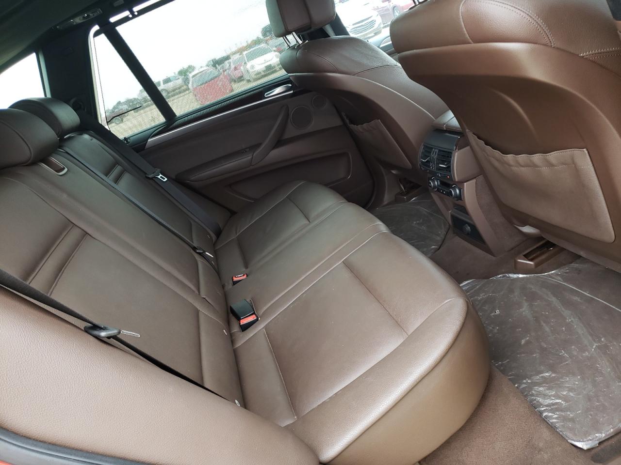 Photo 6 from auction – 2011 BMW X5 XDRIVE3 with VIN 5UXZV4C57BL402668