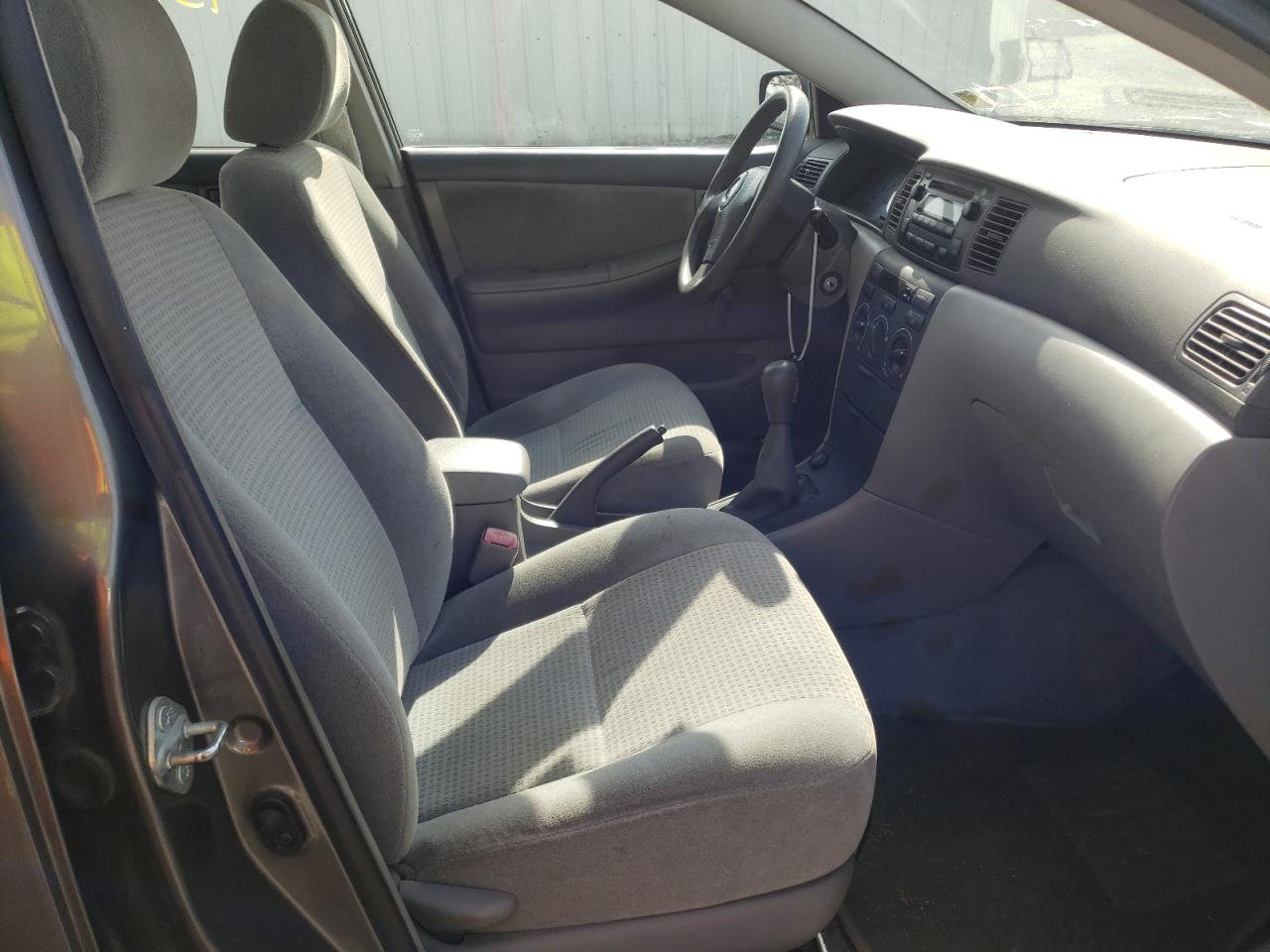 Photo 5 from auction – 2007 TOYOTA COROLLA CE with VIN 2T1BR32E37C824079