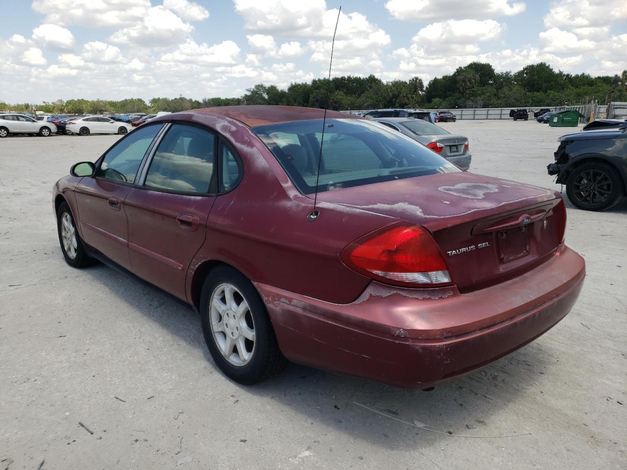 Photo 3 from auction – 2005 FORD TAURUS with VIN 1FAFP56U25A310932