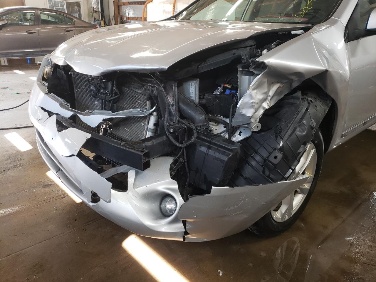 Photo 9 from auction – 2013 NISSAN ROGUE S with VIN JN8AS5MV8DW600936