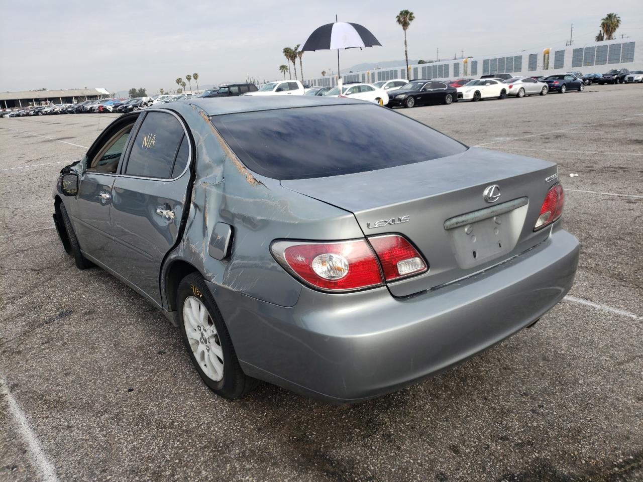 Photo 3 from auction – 2003 LEXUS ES 300 with VIN JTHBF30G030141997