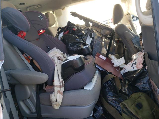 Photo 6 from auction – 2014 KIA SEDONA LX with VIN KNDMG4C70E6542605