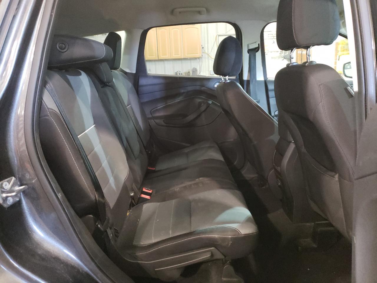 Photo 6 from auction – 2015 FORD ESCAPE SE with VIN 1FMCU0G78FUA76714