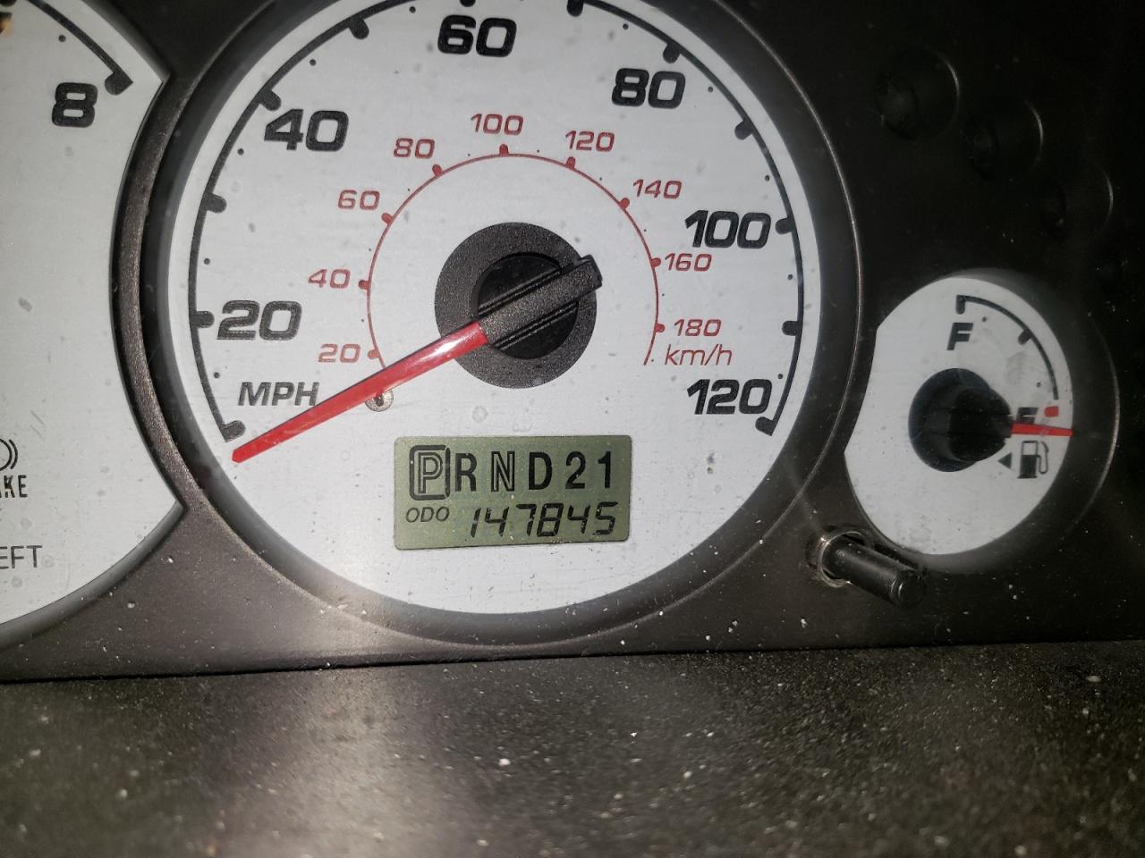 Photo 8 from auction – 2002 FORD ESCAPE XLT with VIN 1FMYU031X2KB14747