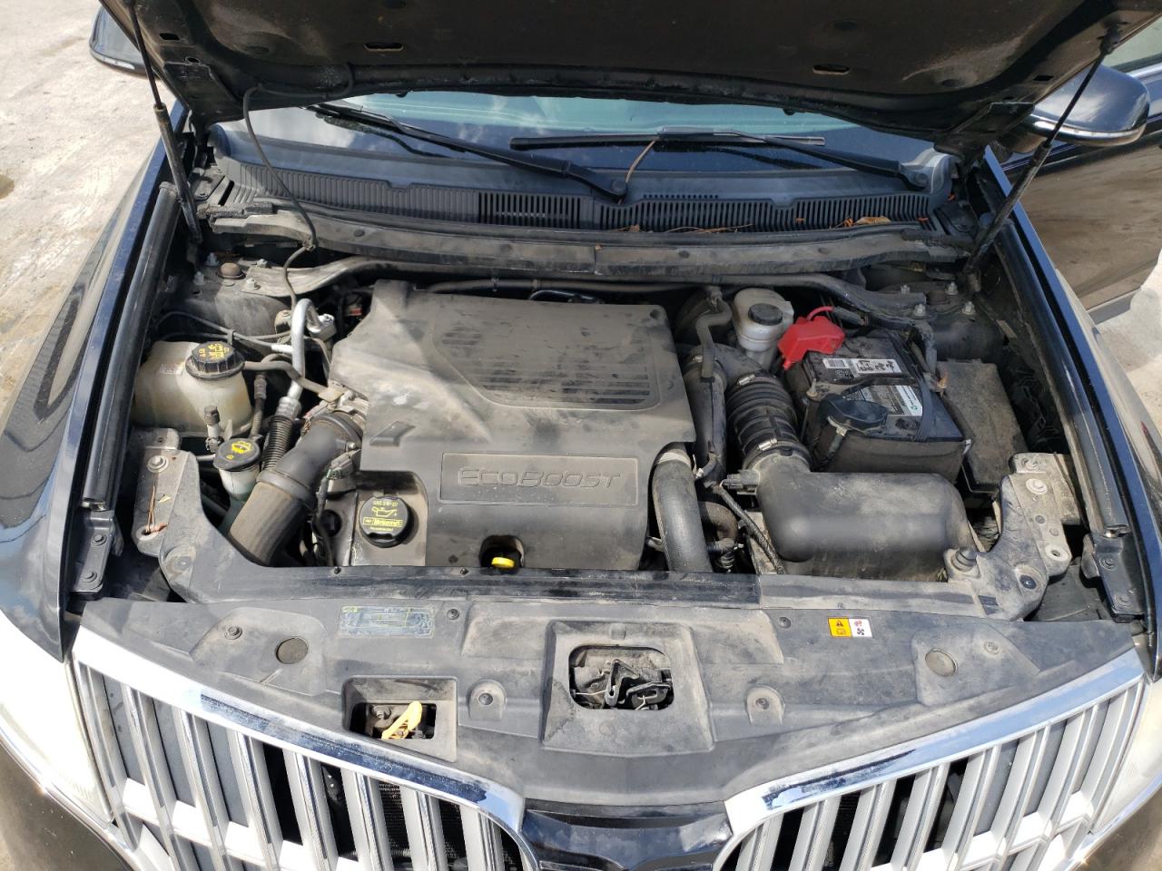 Photo 7 from auction – 2010 LINCOLN MKT with VIN 2LMHJ5AT0ABJ04476