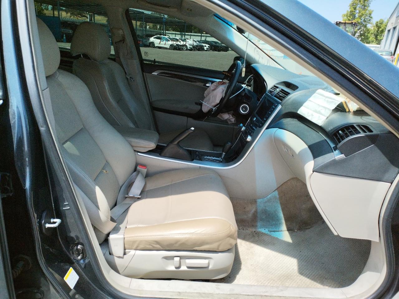 Photo 5 from auction – 2007 ACURA TL with VIN 19UUA66287A036034