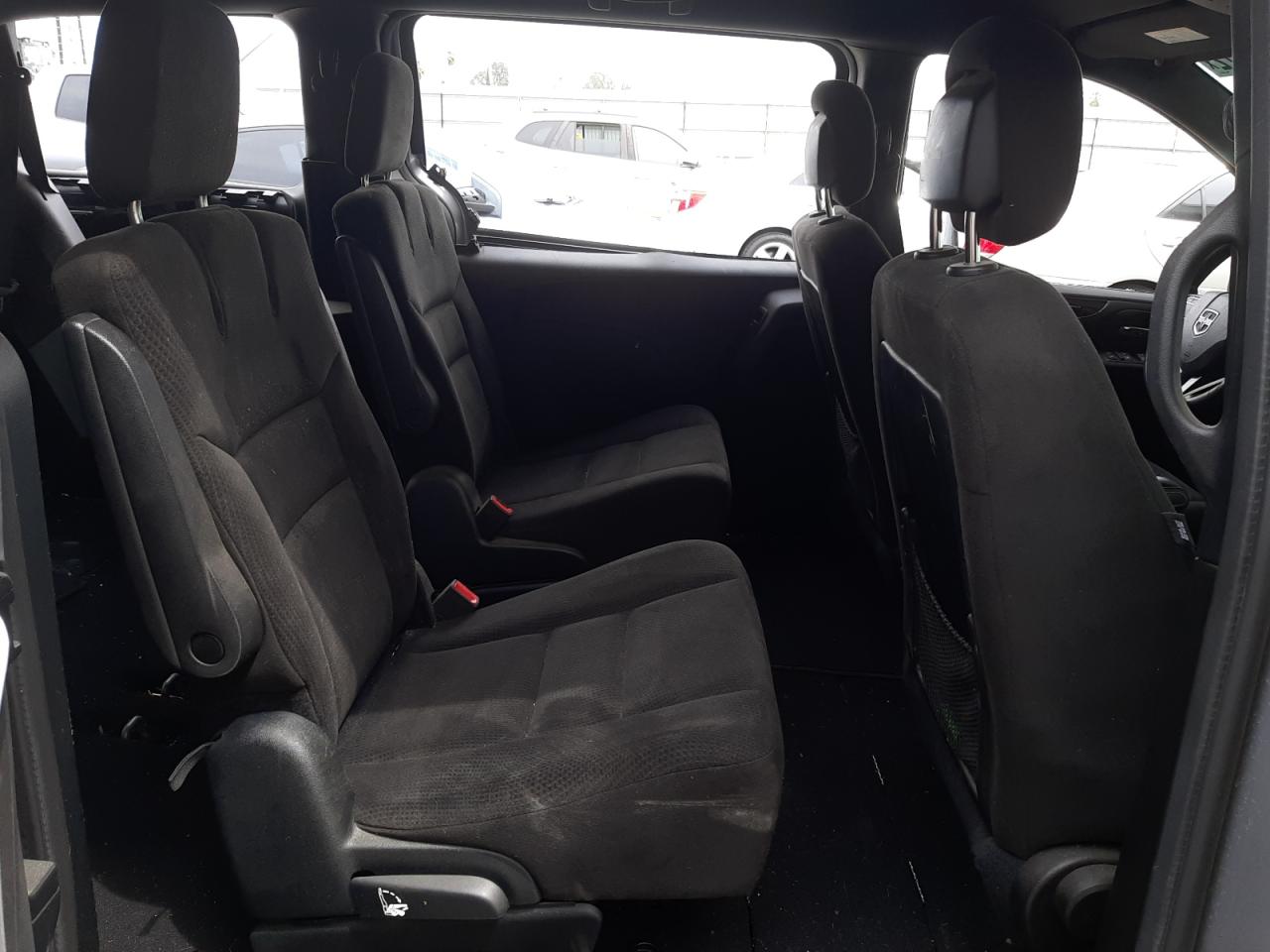 Photo 6 from auction – 2016 DODGE GRAND CARA with VIN 2C4RDGBG2GR347666