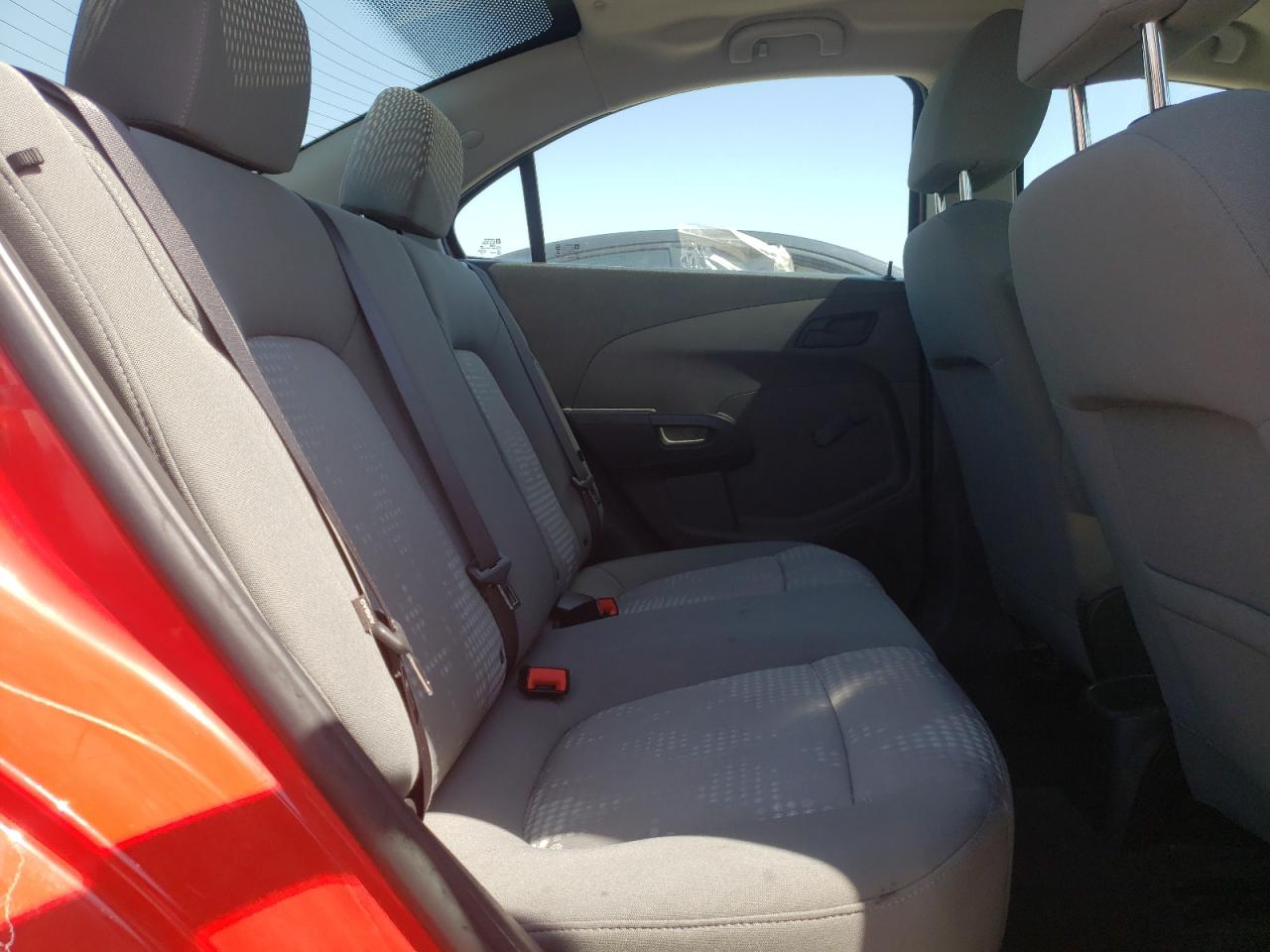 Photo 18 from auction – 2018 CHEVROLET SONIC LS with VIN 1G1JB5SH9J4136080