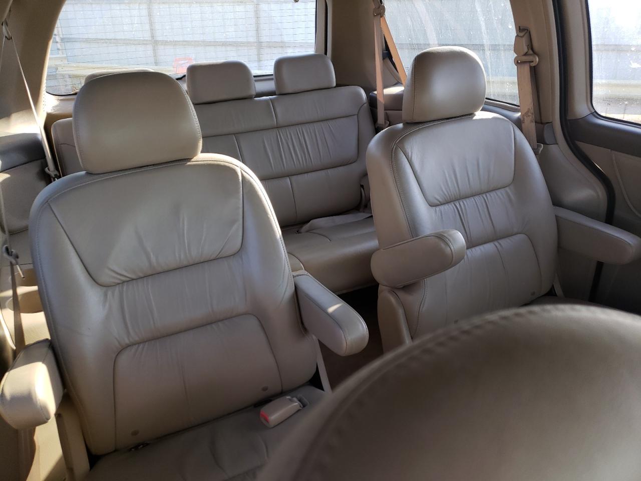 Photo 6 from auction – 2004 HONDA ODYSSEY EX with VIN 5FNRL18964B014113
