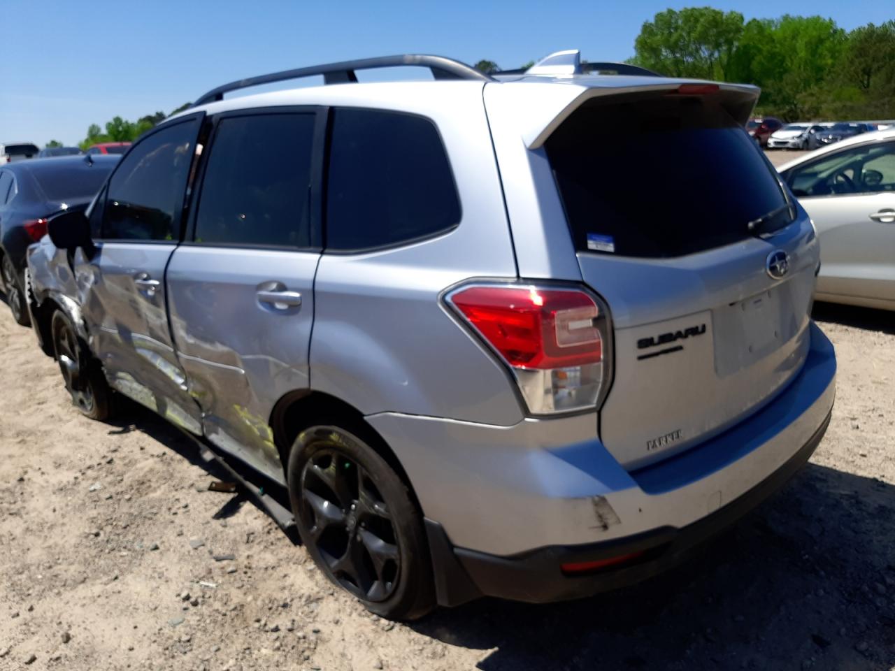 Photo 3 from auction – 2018 SUBARU FORESTER 2 with VIN JF2SJAGC4JH605297