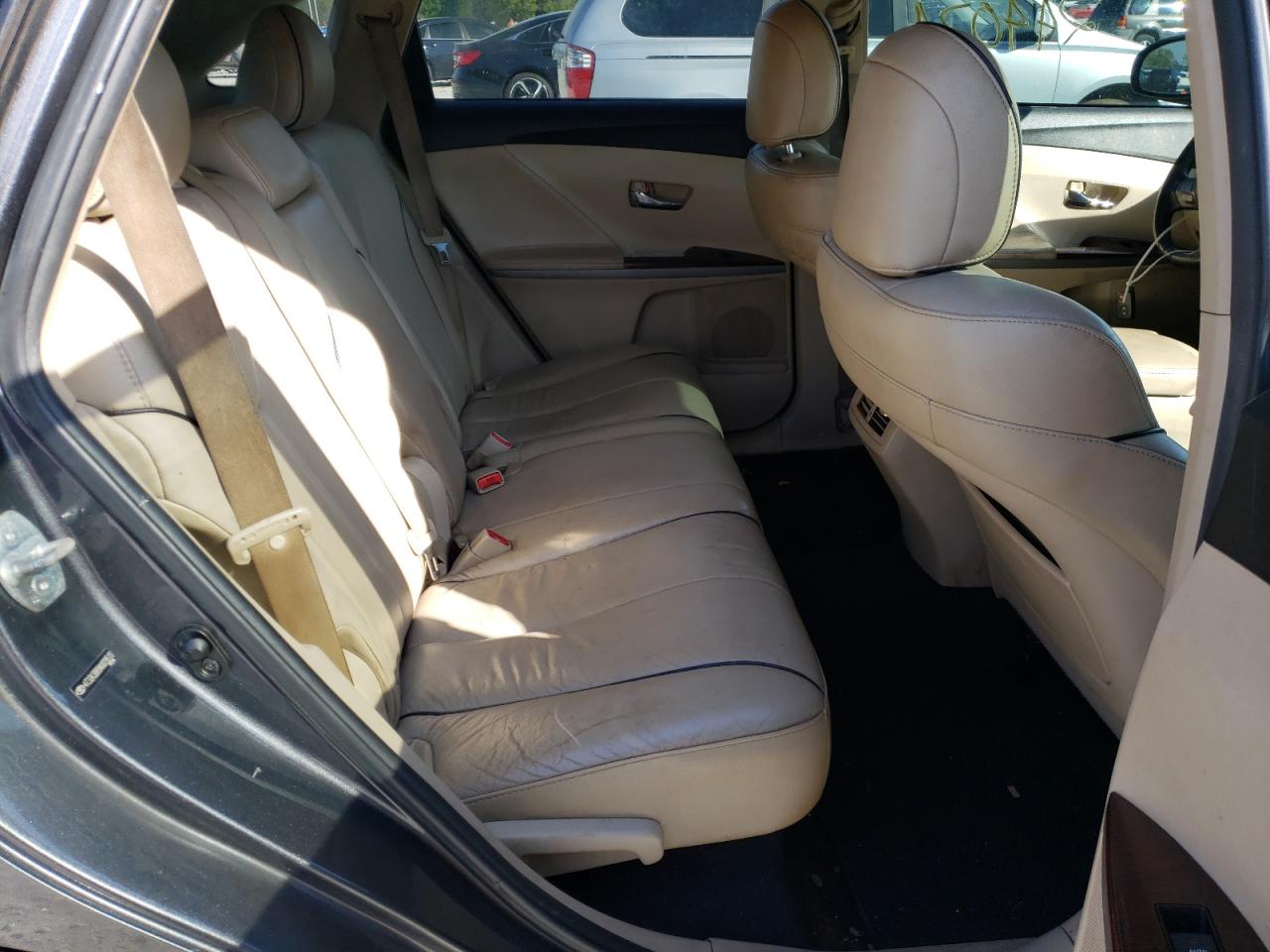 Photo 6 from auction – 2010 TOYOTA VENZA with VIN 4T3ZK3BB9AU029513