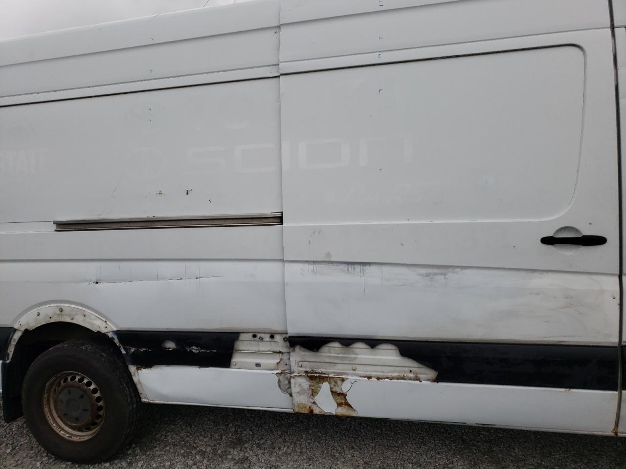 Photo 9 from auction – 2007 DODGE SPRINTER 2 with VIN WD0PE845975196478