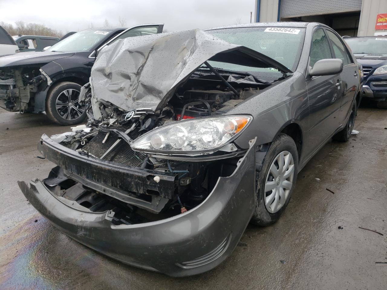 Photo 2 from auction – 2005 TOYOTA CAMRY LE with VIN 4T1BE30K45U625994