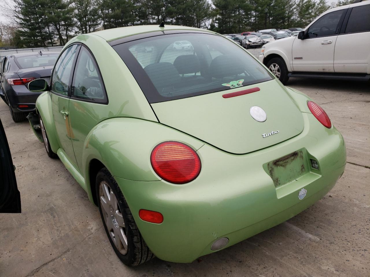 Photo 3 from auction – 2003 VOLKSWAGEN NEW BEETLE with VIN 3VWCD21C73M432881
